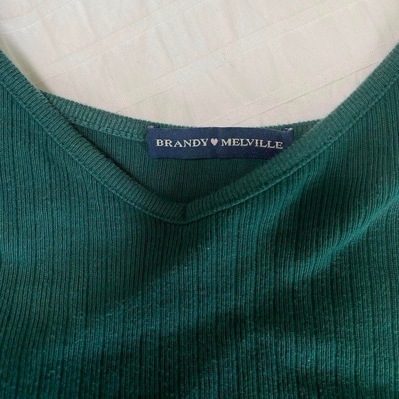 Brandy Melville Tank Top - Picture 2 of 2